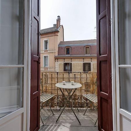 Le Mont Blanc - Charming T1 Ideal For 2 People With Balcony Annecy Luaran gambar